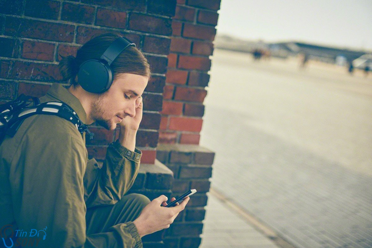 Tai nghe Sony MDR-XB950N1 có công nghệ chống ồn chủ động Noise Cancelling.